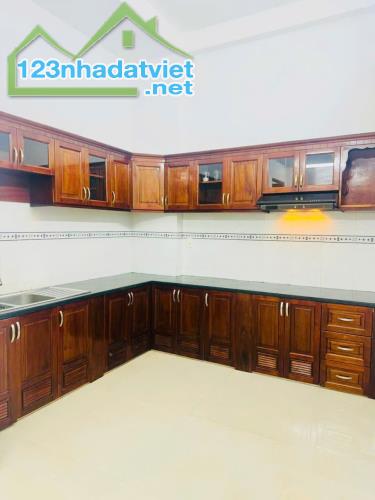 BÁN NHÀ CÓ PN TRỆT HXH PHẠM VĂN BẠCH - P12 - GÒ VẤP 75M -3T - NGANG 5, GIÁ 7.x TỶ - 3