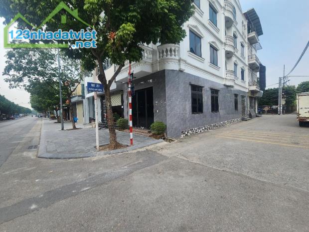 Bán nhà Nam Hồng, oto 7 chỗ vào nhà, tiện ích bạt ngàn, 80m, 3,8 tỷ