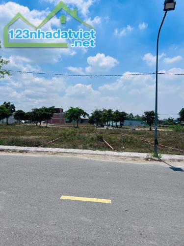 Đất nền Long Thành Đồng Nai - sổ sẵn sang tên ngay chỉ cần 500 triệu.