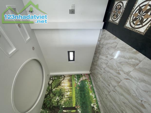 Nhà 4 Tầng Gara Ô Tô, 78m², 4PN, 5WC – Sát Tân Bình, Giá Sốc Chỉ 8.4 Tỷ! - 4