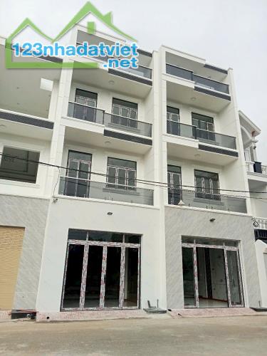 Nhà mới xây sổ riêng hoàn công 5.8 tỷ/100 m2, sân ô tô - 4