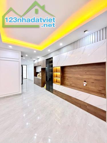 💥💥 CỰC PHẨM - PHƯƠNG LIỆT - THANH XUÂN - 6 TẦNG THANG MÁY MỚI - SÁT PHỐ - 65M,13.9 TỶ 💥
