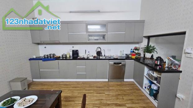 ** CẦN BÁN NHÀ LIỀN KỀ KHU ĐÔ THỊ VÂN KHÊ - QUẬN HÀ ĐÔNG - TP HÀ NỘI - 3