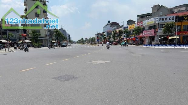 DUY NHẤT MẢNH ĐẤT VÀNG PHỐ GIA THƯỢNG 80M, MT6M, THÔNG SỐ KIM CƯƠNG,VÔ VÀN TIỆN ÍCH