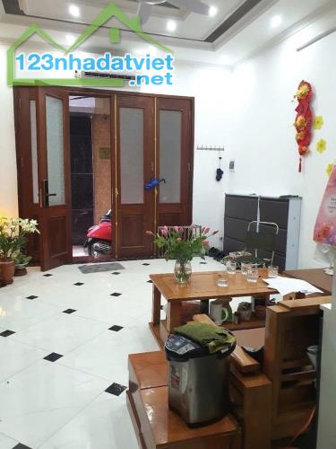 BÁN- NHÀ LĨNH NAM -HOÀNG MAI 48M, NHỈNH 7TỶ, NHÀ MẶT NGÕ - 4