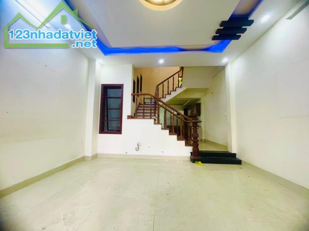 Nhà 3 tầng MT KD VIP đường Thạch Lam  , TT Sơn Trà, cần bán giá chỉ nhỉnh 10 tỷ. - 4