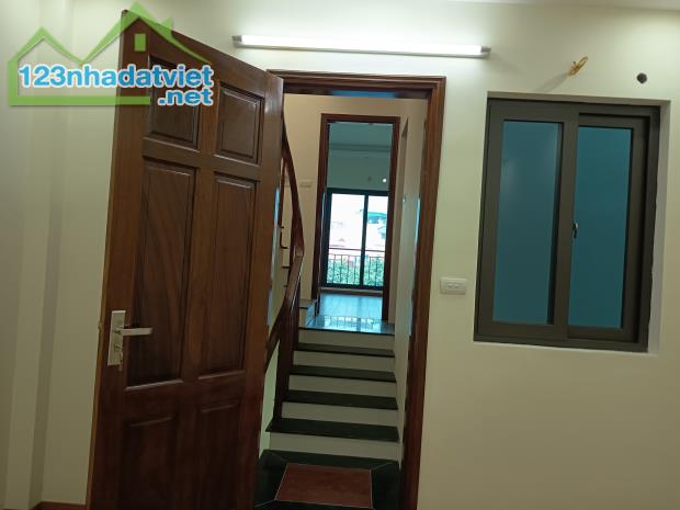 Bán nhà cạnh KĐT Tân Tây Đô 41 m2 4 tầng giá 5.2 tỷ, hàng xóm KĐT Lideco - 4