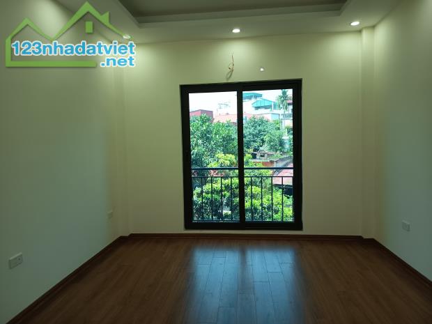 Bán nhà cạnh KĐT Tân Tây Đô 41 m2 4 tầng giá 5.2 tỷ, hàng xóm KĐT Lideco - 3
