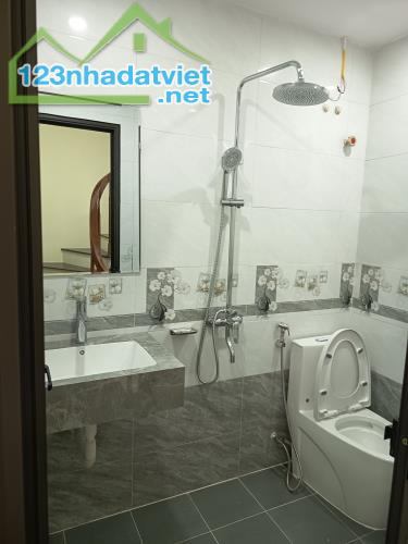 Bán nhà cạnh KĐT Tân Tây Đô 41 m2 4 tầng giá 5.2 tỷ, hàng xóm KĐT Lideco - 1