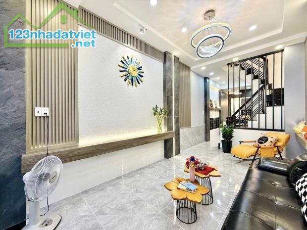 40m2, NHÀ BÁN 4 PN, HẺM 3M, LÊ ĐỨC THỌ, P16 GV NHỈNH 5 TỶ - 3