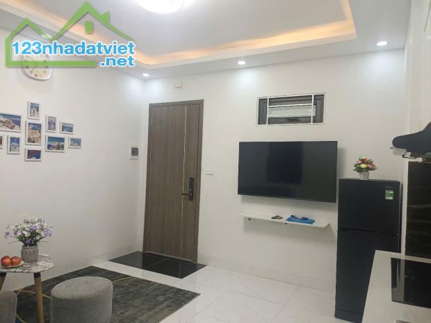 Cho thuê căn hộ chung cư tầng 2 , 2 phòng ngủ 1 vệ sinh tại Phúc Diễn, Bắc Từ Liêm - 4