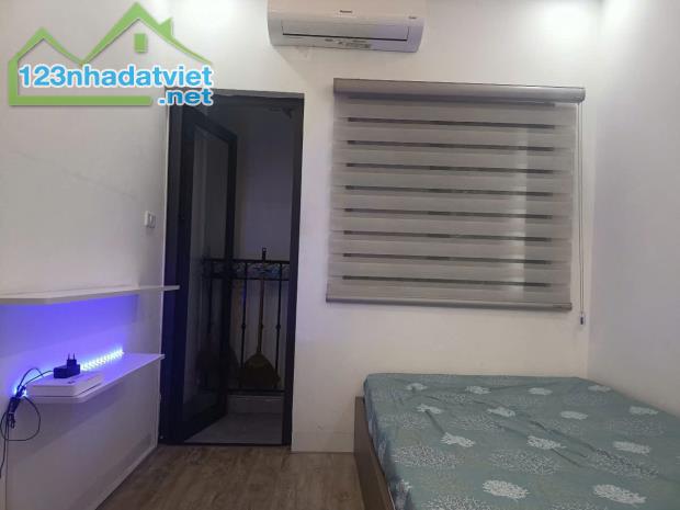 Cho thuê căn hộ chung cư tầng 2 , 2 phòng ngủ 1 vệ sinh tại Phúc Diễn, Bắc Từ Liêm - 3