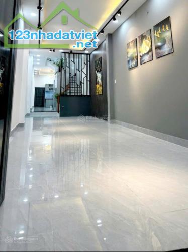BÁN NHÀ MẶT TIỀN - CHÁNH HƯNG - NGUYỄN DUY QUẬN 8 GIÁ CỰC TỐT! - 50M2 - NHỈNH 5 TỶ