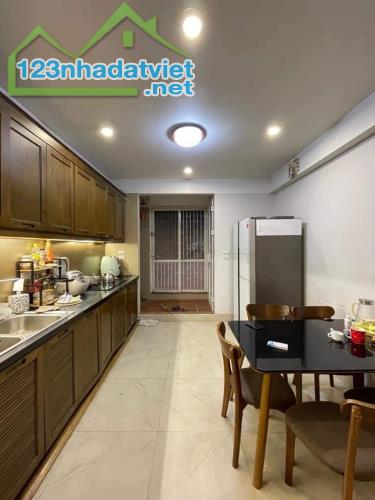 🌟 Bán nhà lô góc 3 thoáng, Trung tâm Đa Sỹ, Cách chợ vài bước chân, giá chỉ hơn 7 tỷ - 2