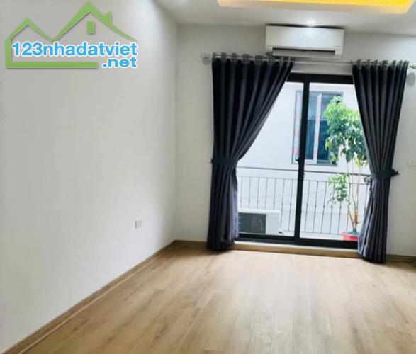 Bán nhà Mễ Trì, Nam Từ Liêm, 40m x 4T x 6 ngủ, chỉ 7.5 tỷ, ô tô gần, an sinh đẳng cấp - 1