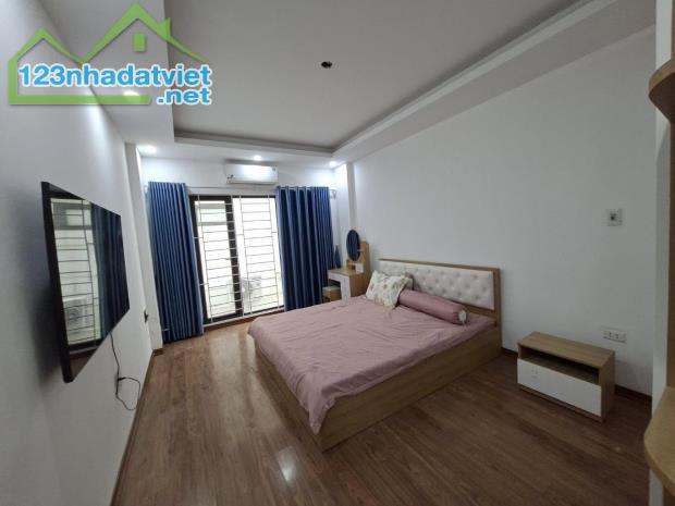 BÁN NHÀ ĐẸP ĐÀM QUANG TRUNG – 30M² x 5 TẦNG – CHỈ 6,5 TỶ – FULL NỘI THẤT, SỔ ĐỎ CHÍNH CHỦ - 3