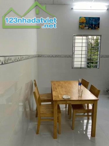 Bán gấp căn nhà cấp 4 còn như mới, SHR, 107m2, Củ Chi, Giá  1 tỷ 050. - 3