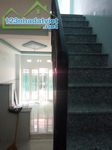 Nhà bán Phạm Thế Hiển,P7,Q8. Giá 2,x tỷ