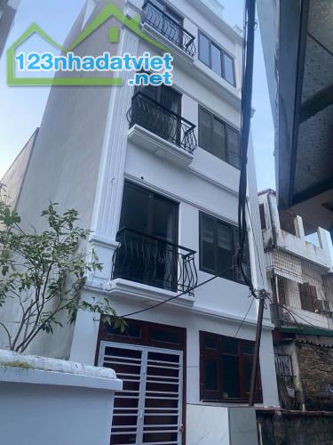 BÁN NHÀ NGUYỄN VĂN CỪ, LONG BIÊN, 36M2, 5 TẦNG, Ô TÔ GẦN, MẶT TIỀN RỘNG, HƠN 6 TỶ - 1