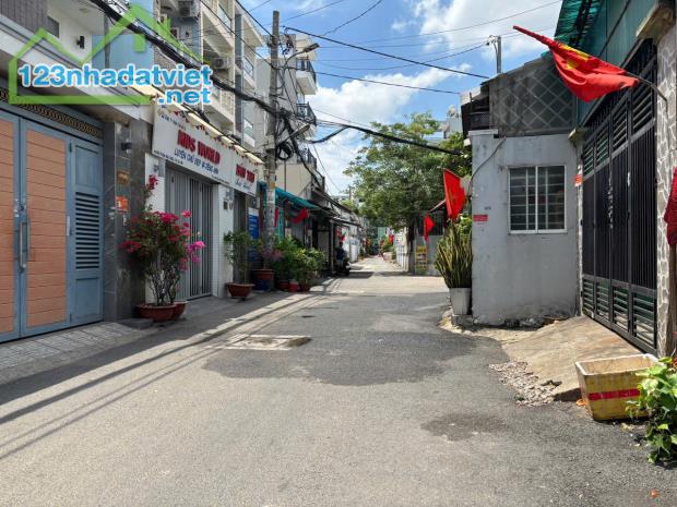 BÁN NHÀ HXH THÔNG-4TẦNG-260M2-GẦN ĐH CÔNG NGHIỆP2-KINH DOANH- DTS-GIÁ 11TỶ5