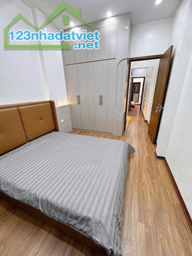 Bán Nhà Đẹp Ô Tô Đỗ Cửa – Full Tiện Nghi – Thiết Kế Thông Minh – Ngõ Thông Kinh Doanh – - 2