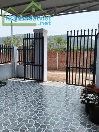 Bán nhà cư xá cách sân bay Liên Khương 4km, nhà mới xây Đức Trọng Lâm đồng