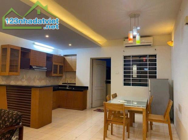 MUA NHÀ CHO CON HỌC ĐẠI HỌC,Thanh Trì,38m,5 tầng,2.5 tỷ