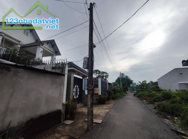 Lô đất đẹp, Tân Thới nhì , HM 168m2 .Giá rẻ chỉ  3.3 tỷ (TL) - 3