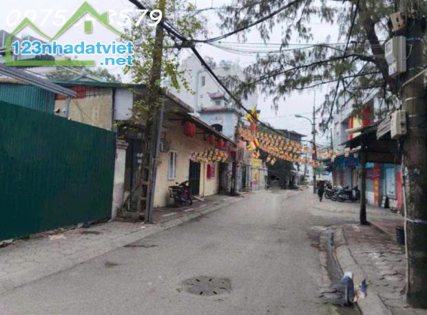 HIẾM Bán đất Chùa Láng 420m ngõ ô tô tránh mặt tiền rộng kinh doanh giá đẹp
