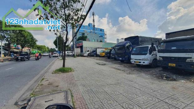 LÔ ĐẤT VIP FULL THÔ GẦN 500m2 MBKD – Mặt tiền Lê Thị Riêng, Thới An, Q.12 - 2