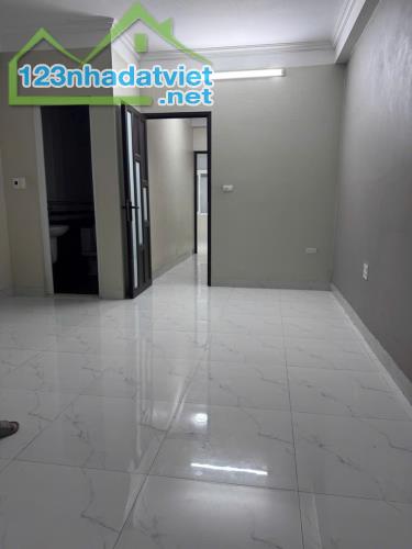 BÁN NHÀ MẶT NGÕ THÔNG – Ô TÔ TRÁNH – KINH DOANH ĐỈNH – KIM GIANG, THANH TRÌ – 52M2, 12 tỷ - 1