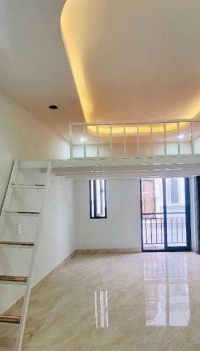 Quá Hot...CHDV ngay chợ Gò Vấp- 5 tầng,xe hơi vào nhà,sẵn dòng tiền ~600 triệu/năm.Nguyễn - 5