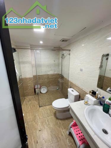 QUẬN 10, BÁN NHÀ 2 TẦNG, 48m2, SÁT MT NGUYỄN KIM, GẦN CHỢ NHẬT TẢO, NHỈNH 6 TỶ - 1