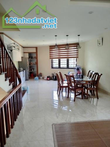 BÁN NHÀ PHỐ VĂN KHÊ_HÀ ĐÔNG_PHÂN LÔ DỊCH VỤ DỌC BÚN_LÔ GÓC VIEW VƯỜN HOA_DT :50M_ 15,6 TỶ - 1