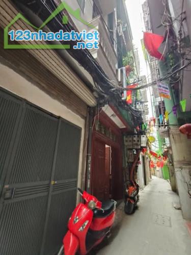 NHÀ ĐẸP CHÙA LÁNG ĐỐNG ĐA 43M*4T NHỈNH 10 TỶ, CÔNG NĂNG FULL, QUÁ HIẾM, DÂN XÂY CHẮC CHẮN