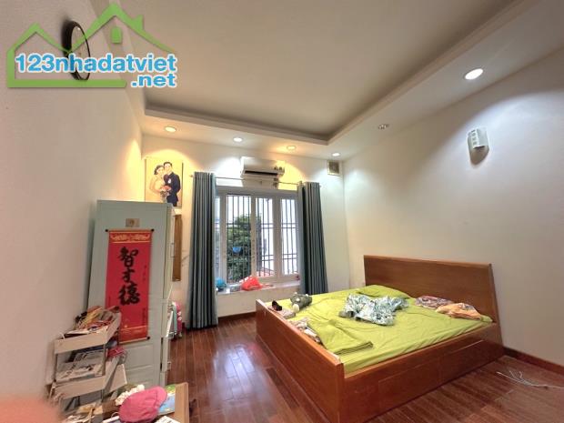 Bán Nhà Phố KDC An Phú Hưng ,Quận 7 ,4m x18m x4 Lầu ,Giá 13.9 Tỷ(TL) - 2