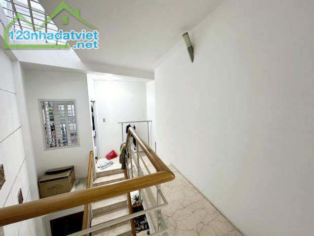 Bán Nhà Phố KDC An Phú Hưng ,Quận 7 ,4m x18m x4 Lầu ,Giá 13.9 Tỷ(TL)