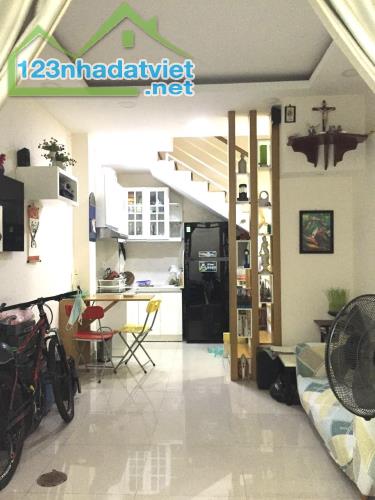 Nhà mới ở ngay 4 tầng BTCT sổ hồng riêng vuông đẹp giá 3,9tỷ - 1