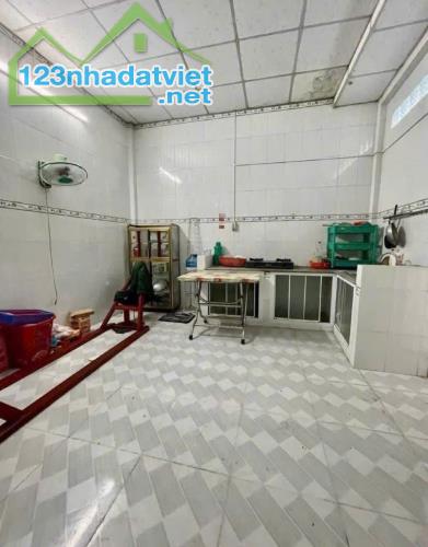 Giá Sốc Giảm sâu Giá 870tr Sổ Hồng Riêng Sẵn 128m2 ở Bà Điểm 6  Hóc Môn chủ ngộp bán nhanh - 1