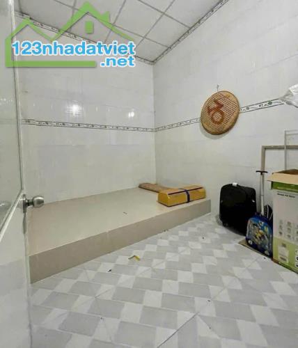 Giá Sốc Giảm sâu Giá 870tr Sổ Hồng Riêng Sẵn 128m2 ở Bà Điểm 6  Hóc Môn chủ ngộp bán nhanh - 3