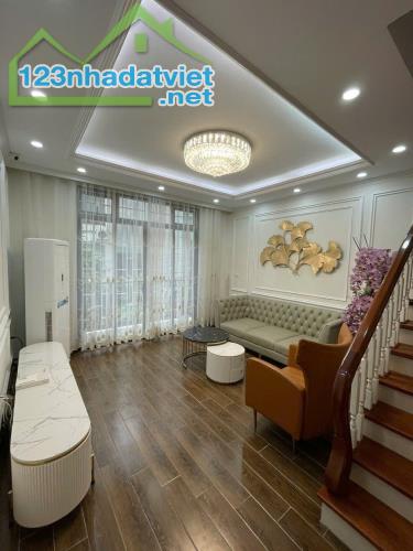 BÁN NHÀ 7 TẦNG THANG MÁY DV CÂY QUÝT, 50M GIÁ CHỈ 16 TỶ, Ô TÔ, KINH DOANH VP - 1