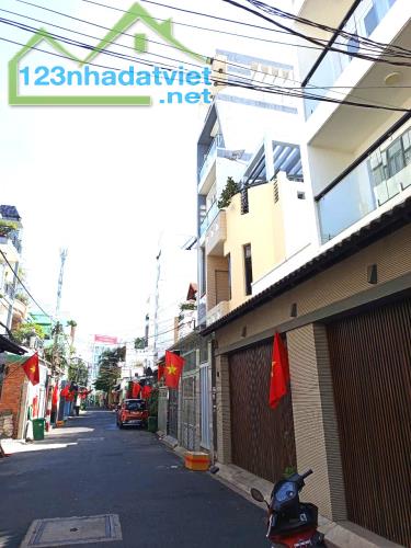 CẦN BÁN GẤP NHÀ MT ĐƯỜNG QUÁCH HỮU NGHIÊM, TÂN PHÚ, 125 M2, 2 LẦU CHỈ 12,8 TỶ.