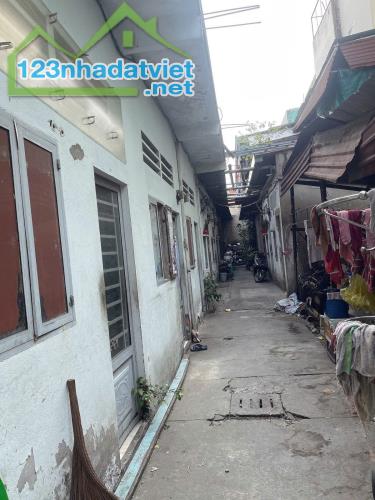 Bán nhà  Mặt tiền Nguyễn Kiệm - ngay CV Gia Định, 7x30m, Cấp 4 - tiện xây, chào 33 tỷ. - 1