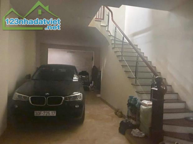 Bán nhà Trần Quang Diệu phân lô kinh doanh - 40m ra phố - 3