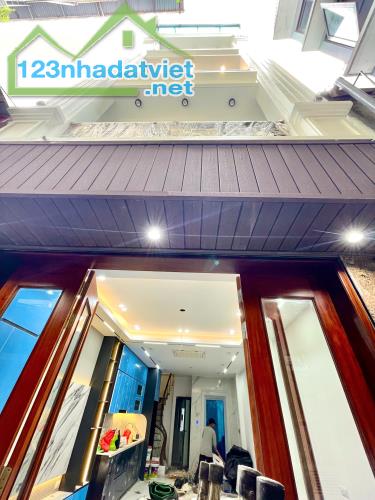 BÁN NHÀ NGUYỄN AN NINH - THANG MÁY – NỘI THẤT CAO CẤP – OTO ĐỖ CỔNG –  12.2 TỶ