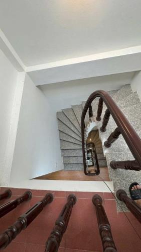Ô TÔ CON ĐỖ CỬA. NGAY GẦN PHỐ -  HÀNG XÓM KĐT KIẾN HƯNG - 4