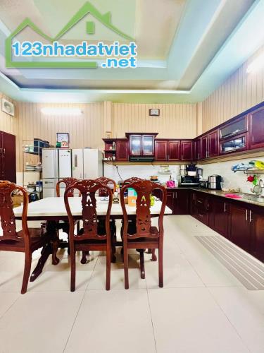 Ngộp Lũy Bán Bích - 66m2 - HXH tránh 4 tầng  BTCT - Kinh doanh - 4