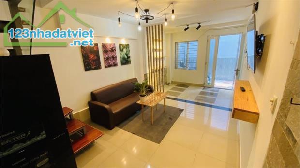 🌹🎯 PHƯỜNG 7- BÀNH VĂN TRÂN- VIP 2 TẦNG- MỚI VÀO Ở NGAY - DT 29M2 - NHỈNH 4 TỶ 🌹 - 1
