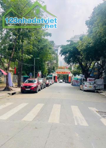 Bán nhà vị trí VIP ngõ 105 Xuân La, Tây Hồ. Phân lô, Ô tô Tránh. Kinh doanh. 60m. 19 tỷ - 1