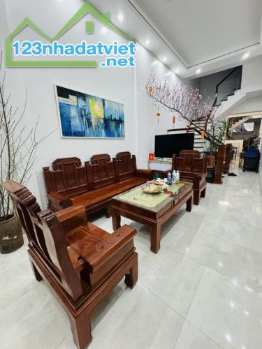 NHÀ ĐẸP SÁT PHỐ TẠ QUANG BỬU, HAI BÀ TRƯNG, 2 MẶT NGÕ TRƯỚC SAU, DT 79M2 x 4T GIÁ 22,3 TỶ - 1